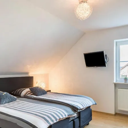 Lampl Haus Apartamento